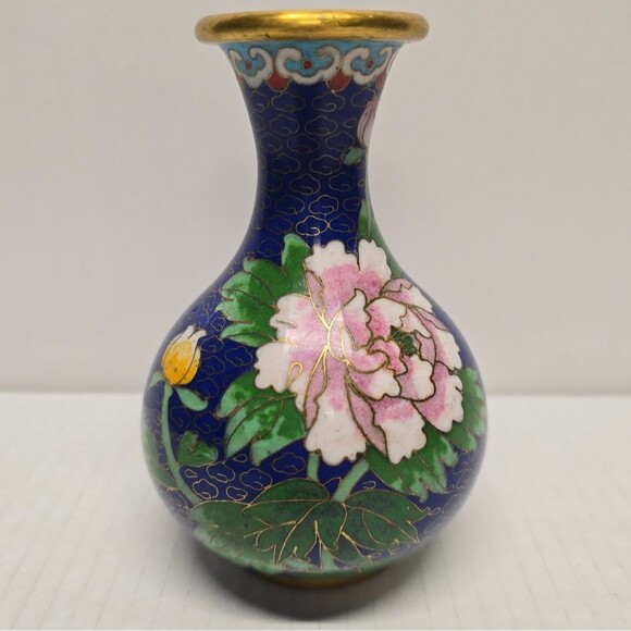 Vintage Oriental Japanese Cloisonne Navy Blue Vase Floral Theme - Picture 9 of 9